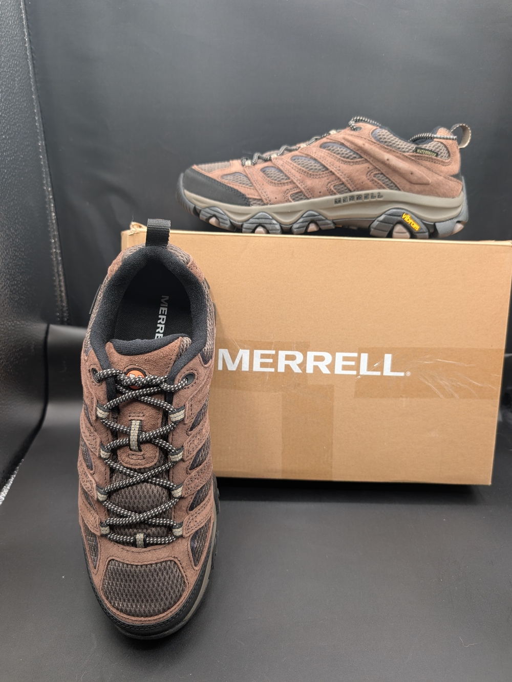 Merrell Men's Brown Hiking Shoe - Durable Trail Footwear
